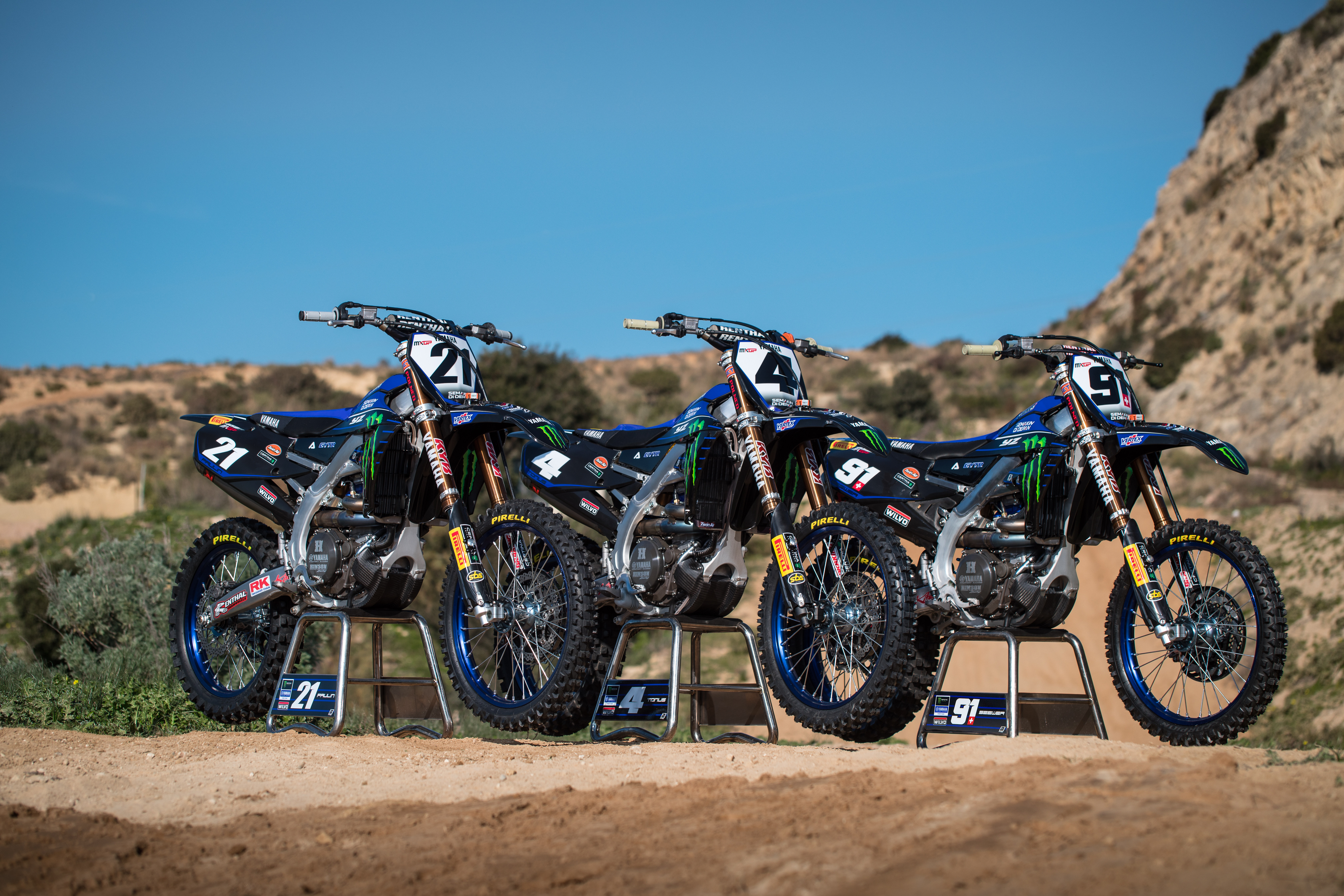 ヤマハ MotoGP2025 Team ポロシャツ(限定生産品) ヤマハYAMAHA MONSTER