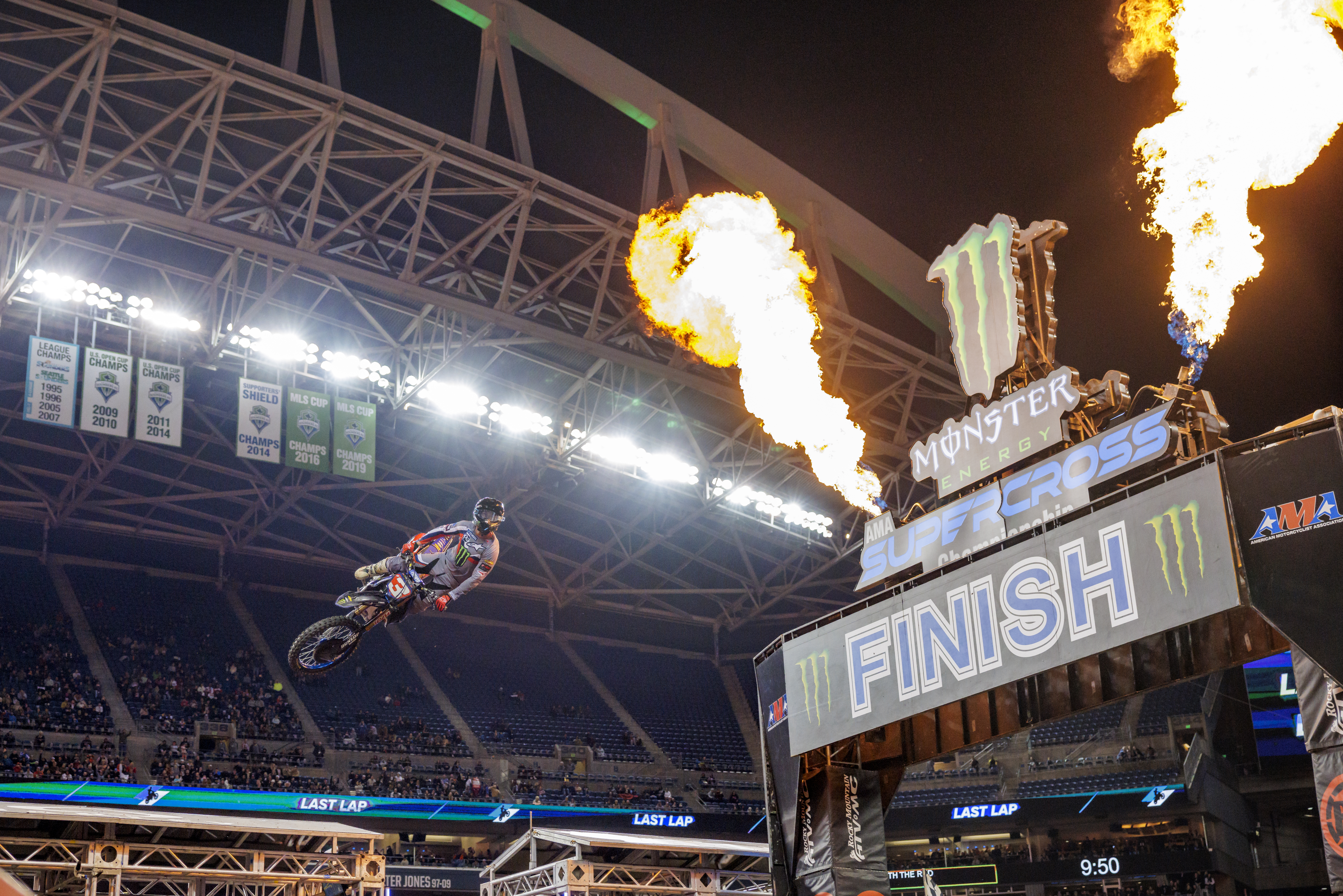 Tomac Adds ESPY Award to 2022 Accolades - Yamaha Racing