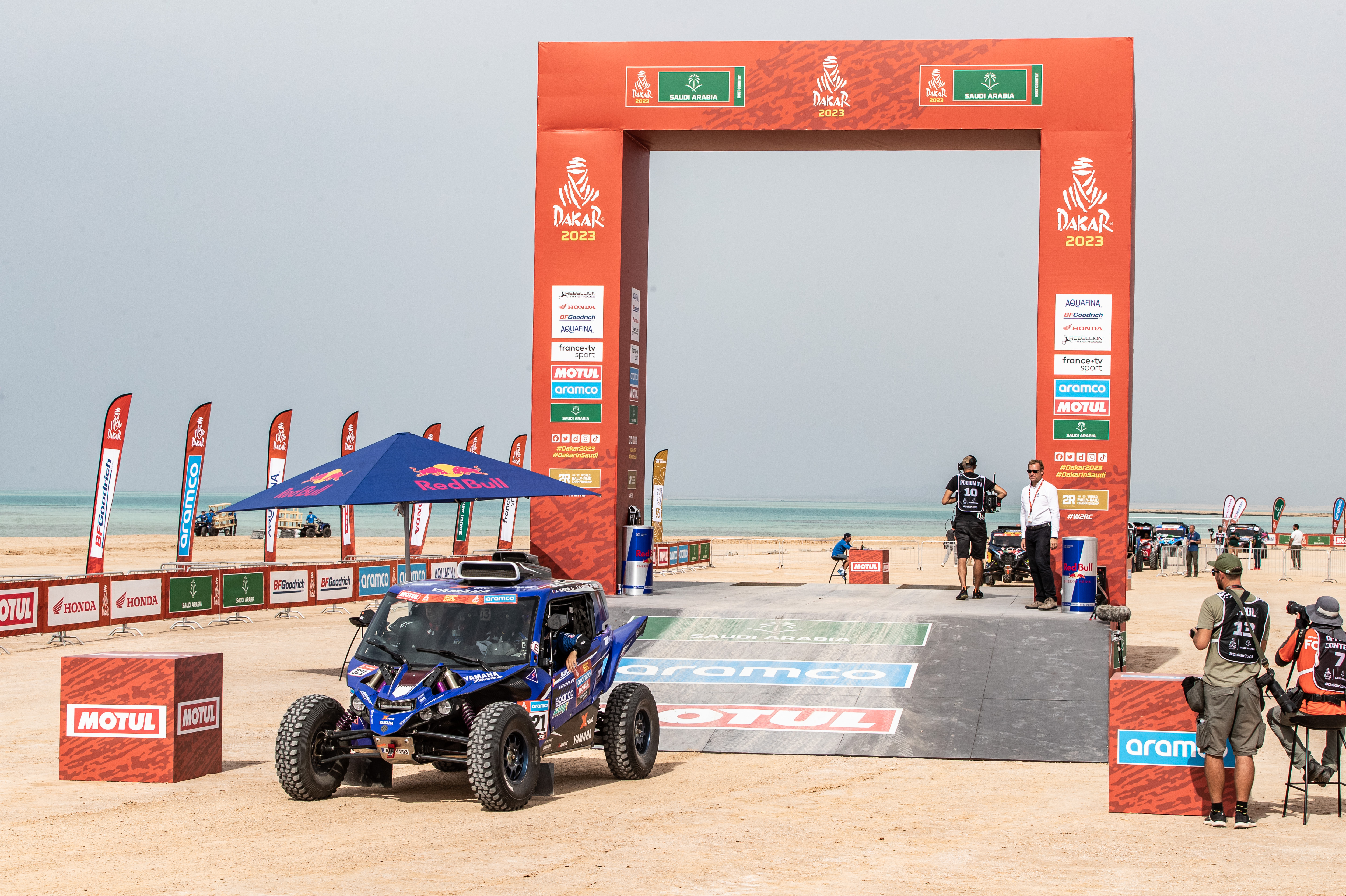 Solid Start to Dakar 2023 by YXZ1000R Turbo Prototype Crews
