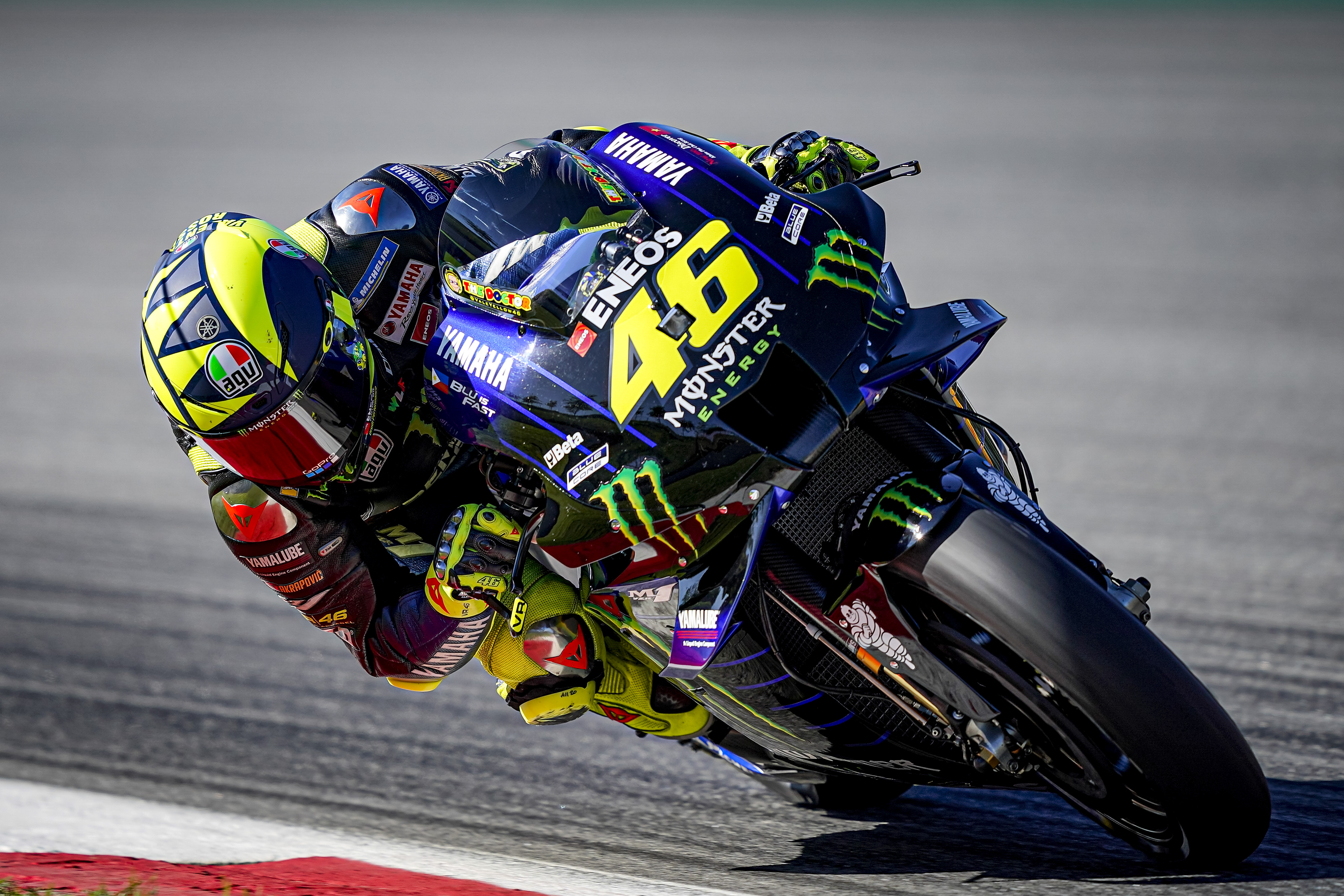 YZR-M1 VR46 Petronas YAMAHA 2021