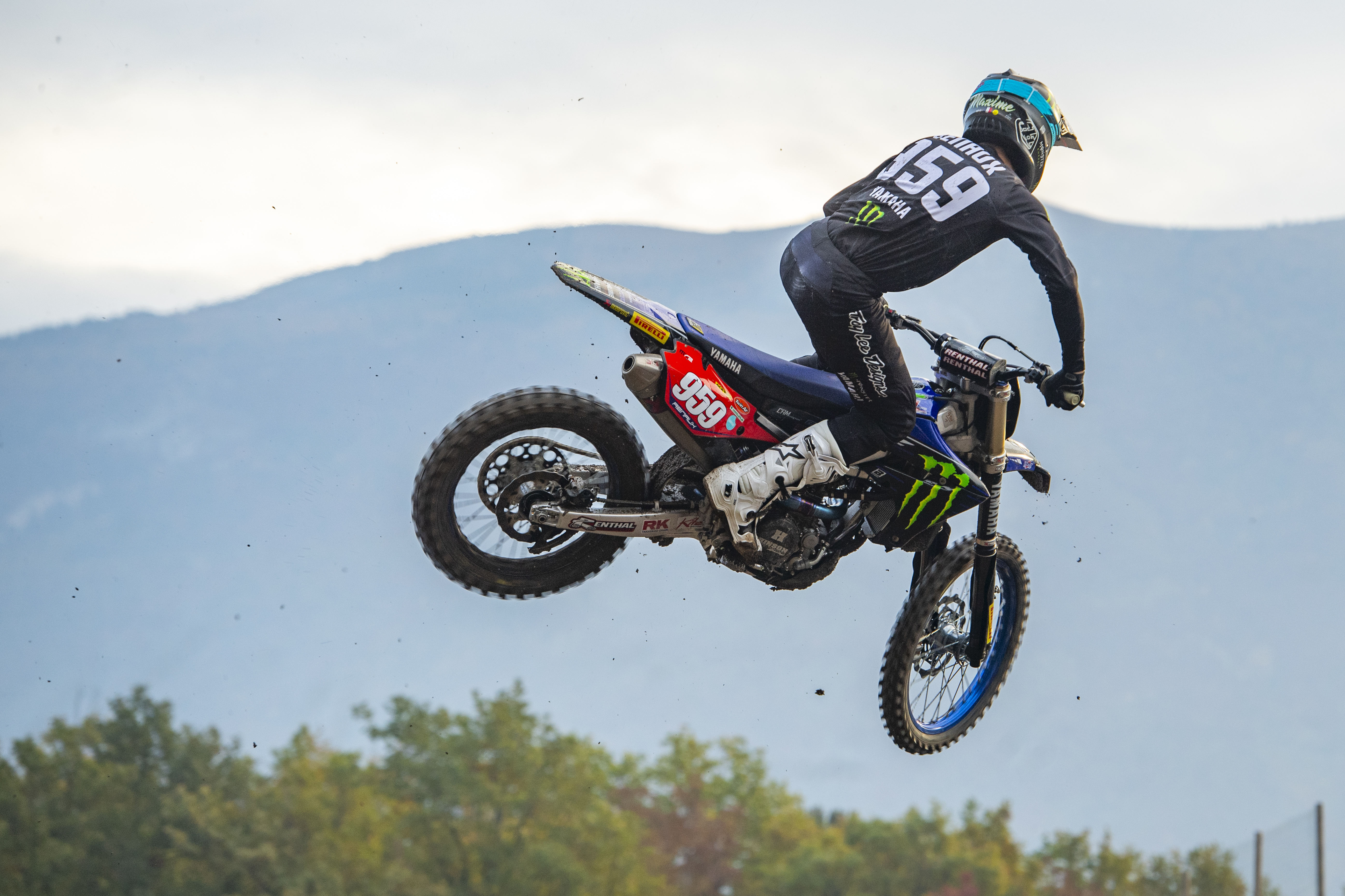 Maxime Renaux Crowned MX2 World Champion after Stunning Grand Prix