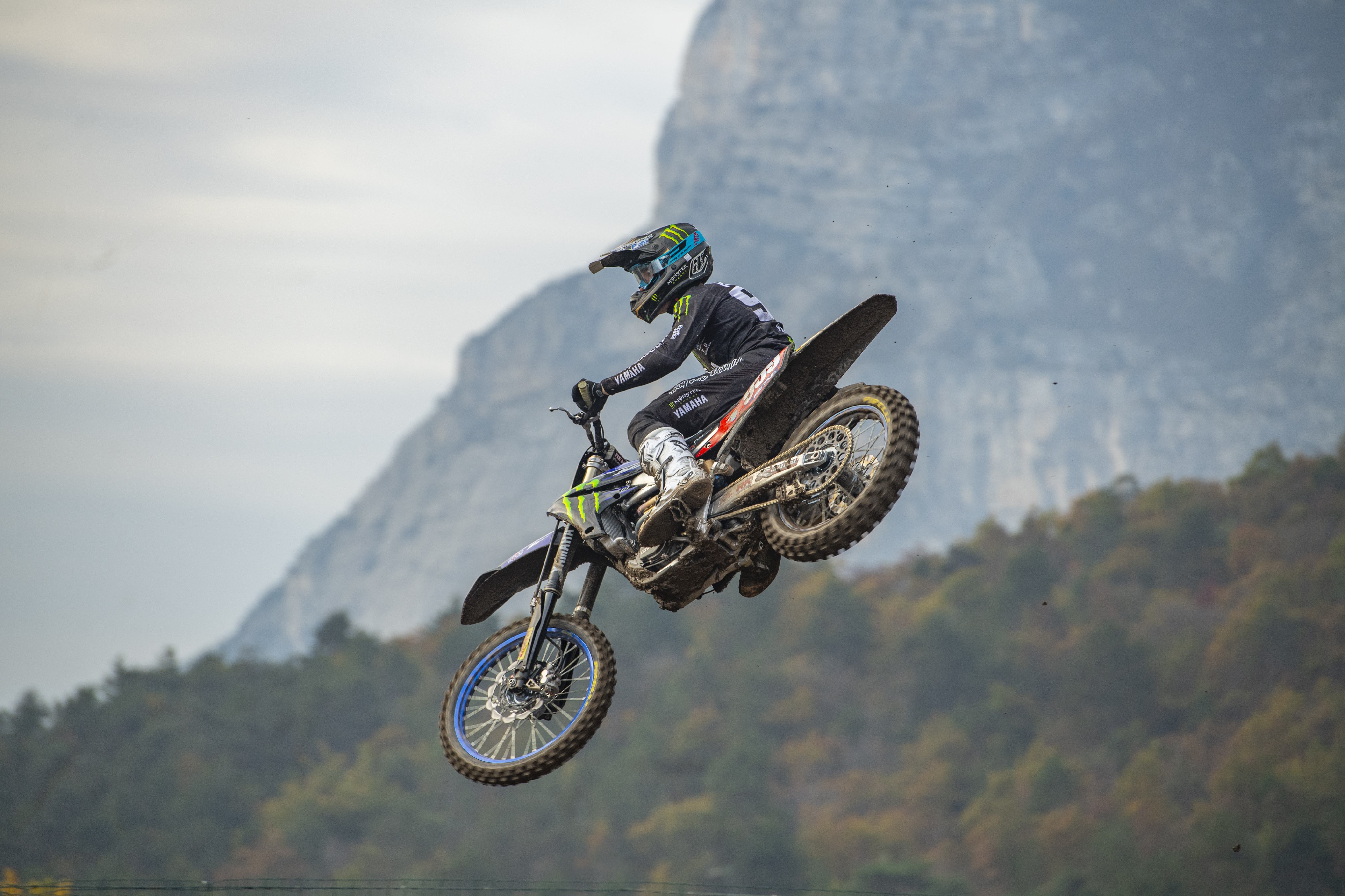 Maxime Renaux Crowned MX2 World Champion after Stunning Grand Prix