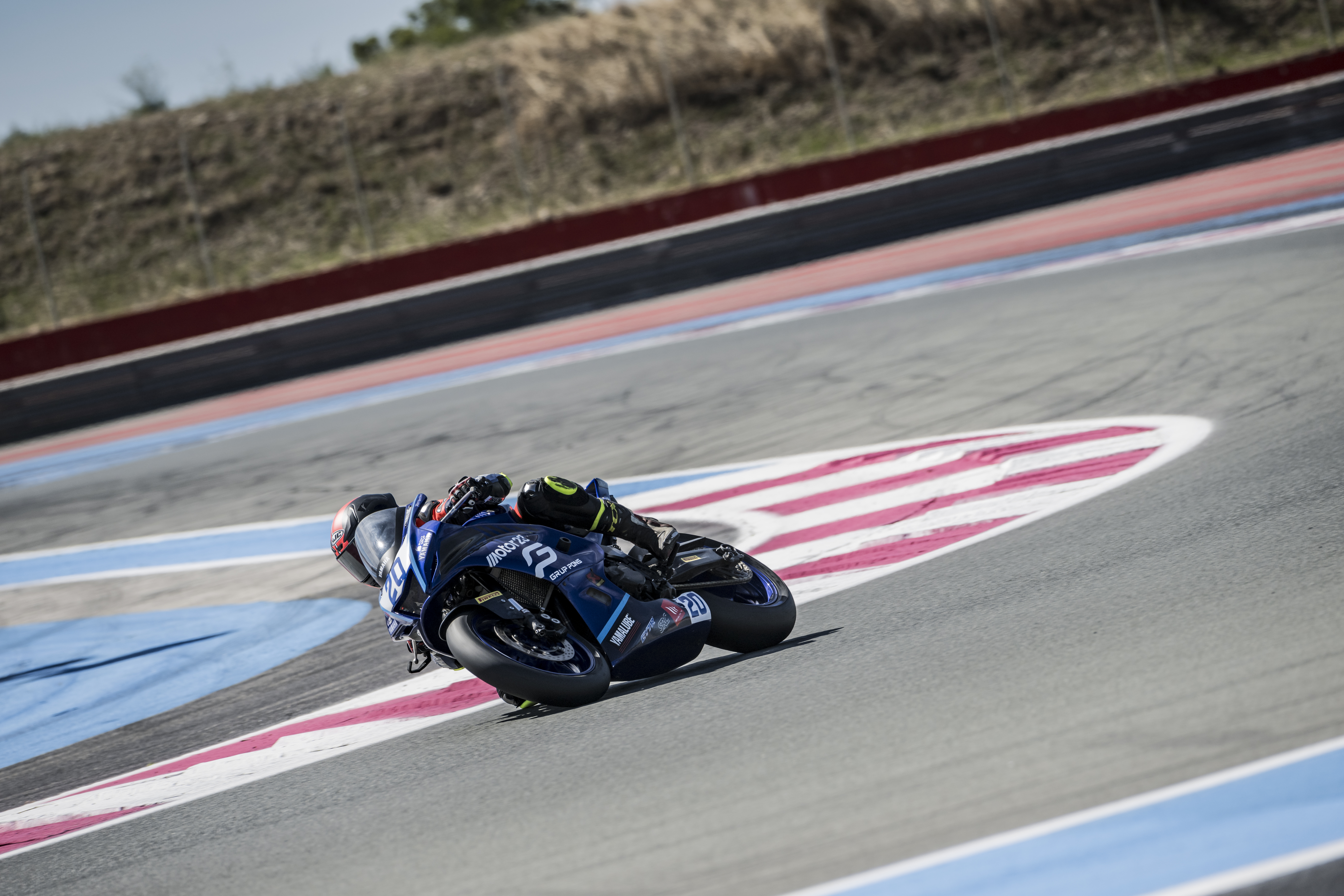 Lehman Wins Race 2 to be Crowned the Yamaha R7 European Cup SuperFinale ...