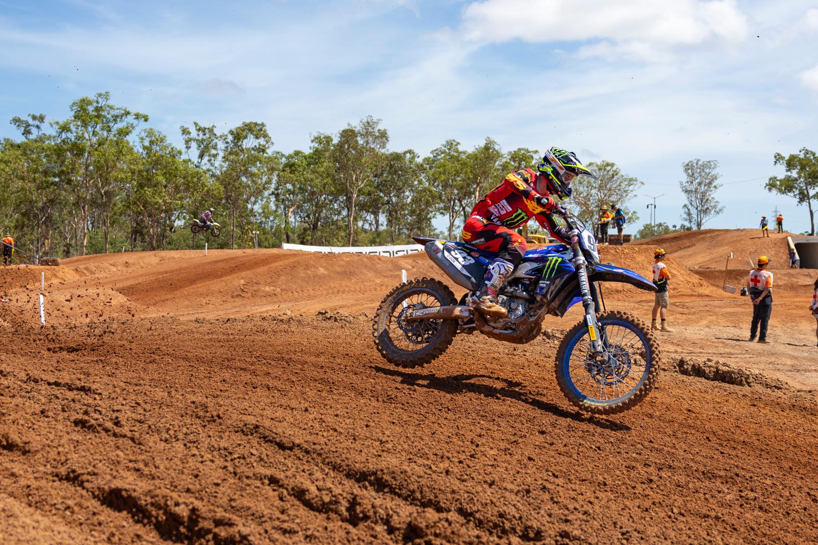 RAP , RACE + RESISTANCE in Los Angeles❗️ Rick Elzinga Places Fifth Overall at a Wild MX2 World Championship