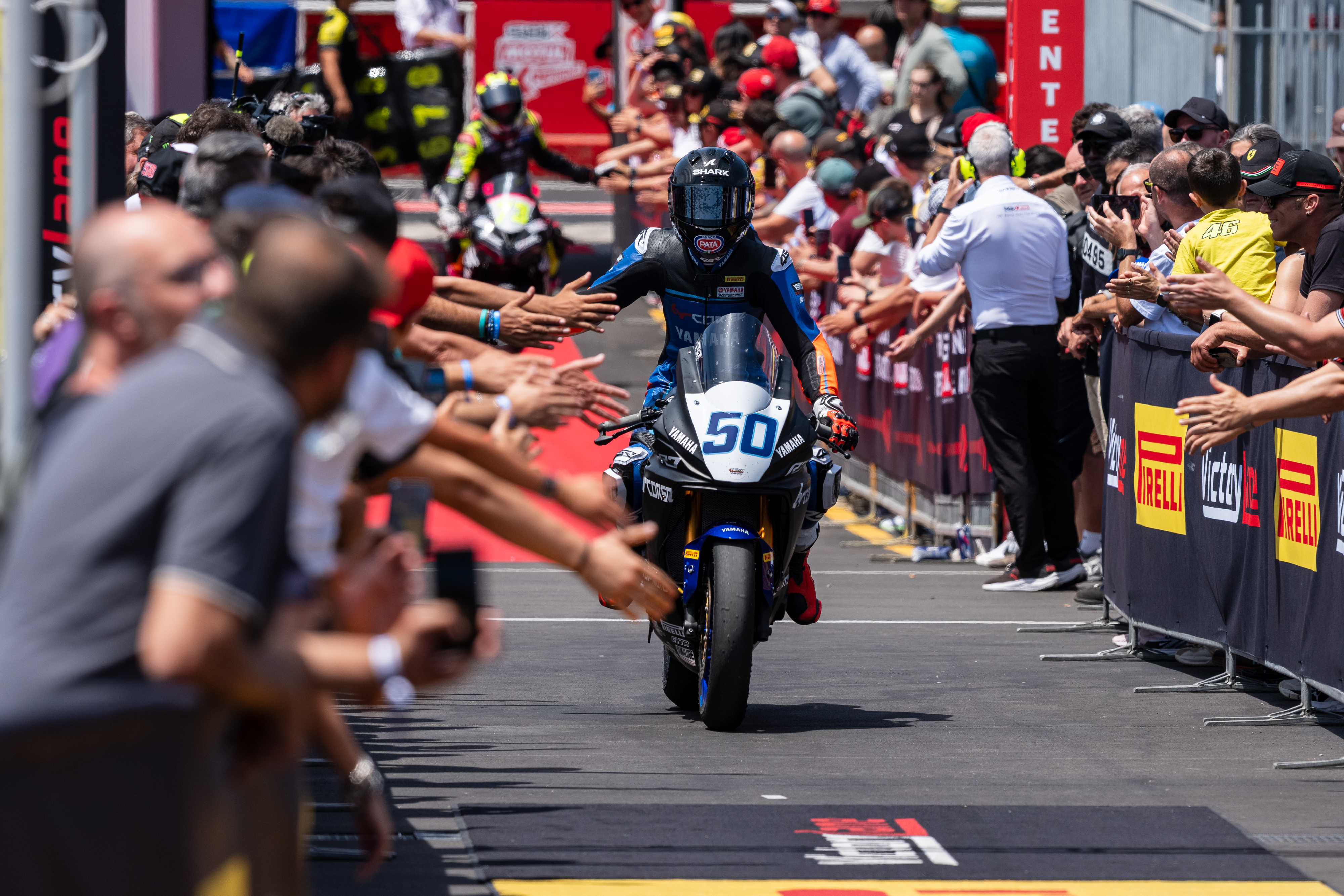 Carter Thompson fought for victory in both races