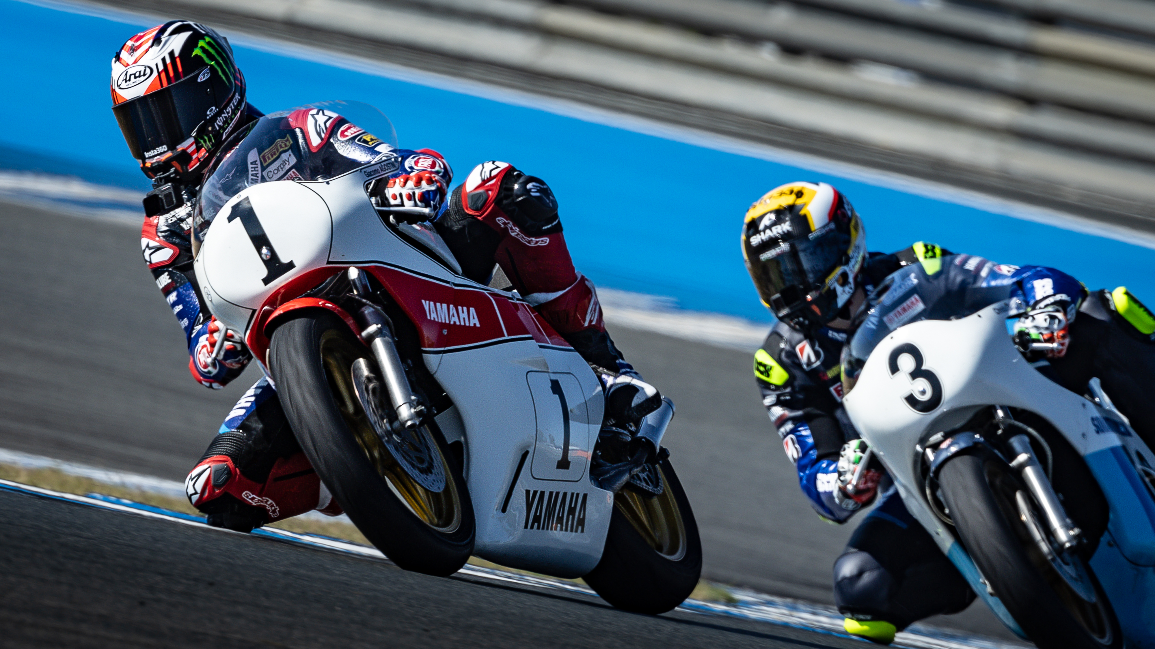 R1M Owners Joined on Track by Valentino Rossi as the Yamaha Racing ...